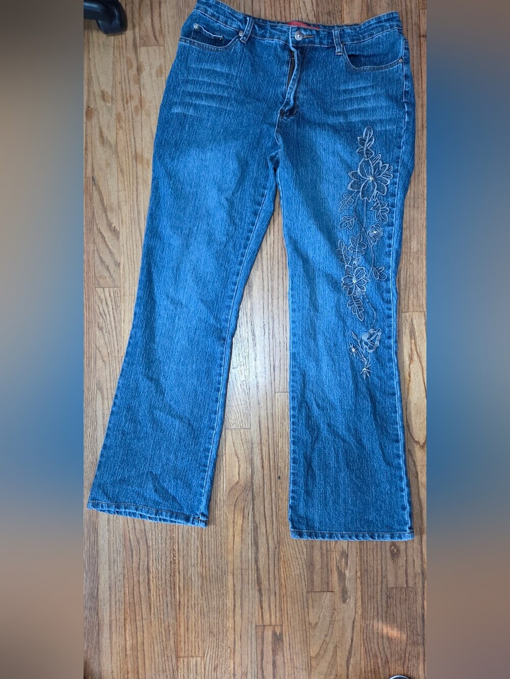 Cosmopolitan Blue Jeans- Size 12